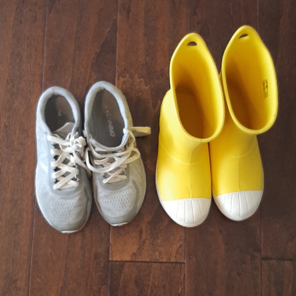 Bundle: Crocs Rain boots and New Balance Sneakers